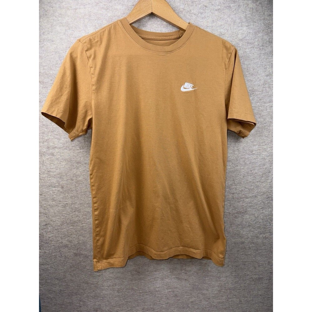Nike- The Nike Tee Men’s Medium Golden Brown Short Sleeve Tshirt
